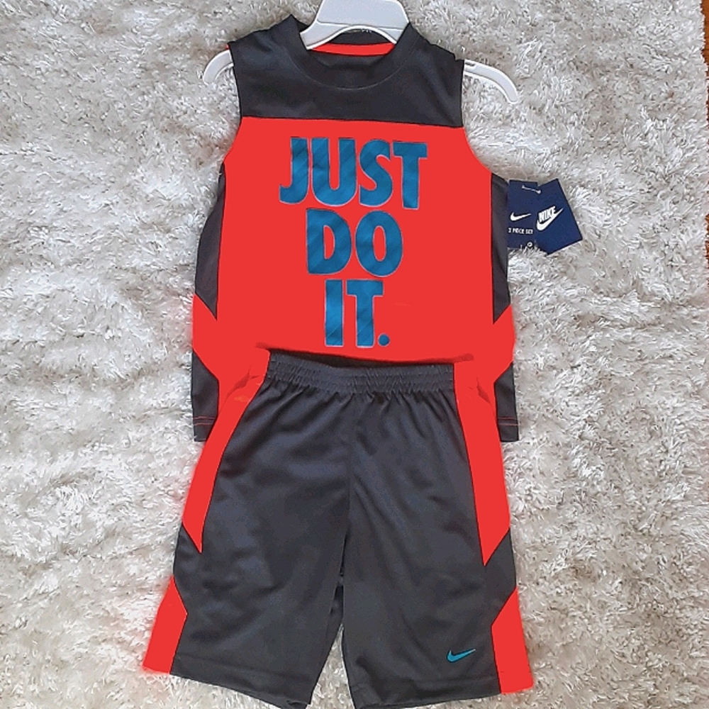 Brand New Boys orange Nike top